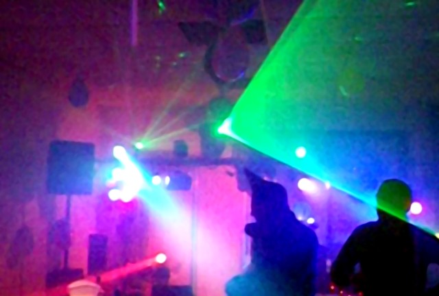 181502st_sylvestre2012-v3-red.jpg